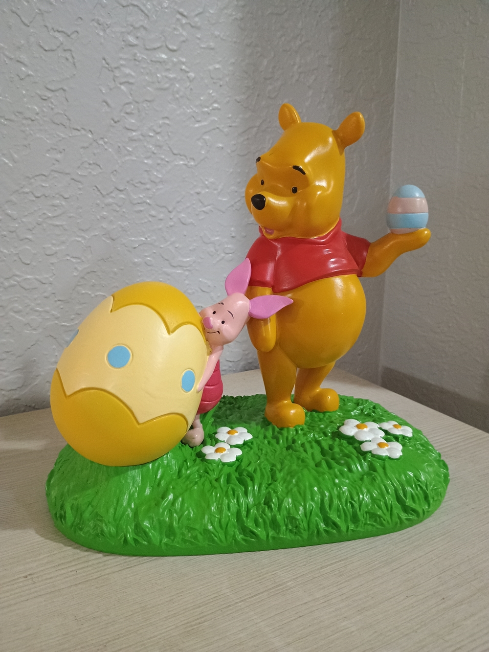 Disney Winnie the Pooh & Piglet Easter Figure - Yellow